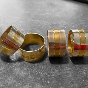 Vintage Set Of 4 Made In Hong Kong Napkin Rings